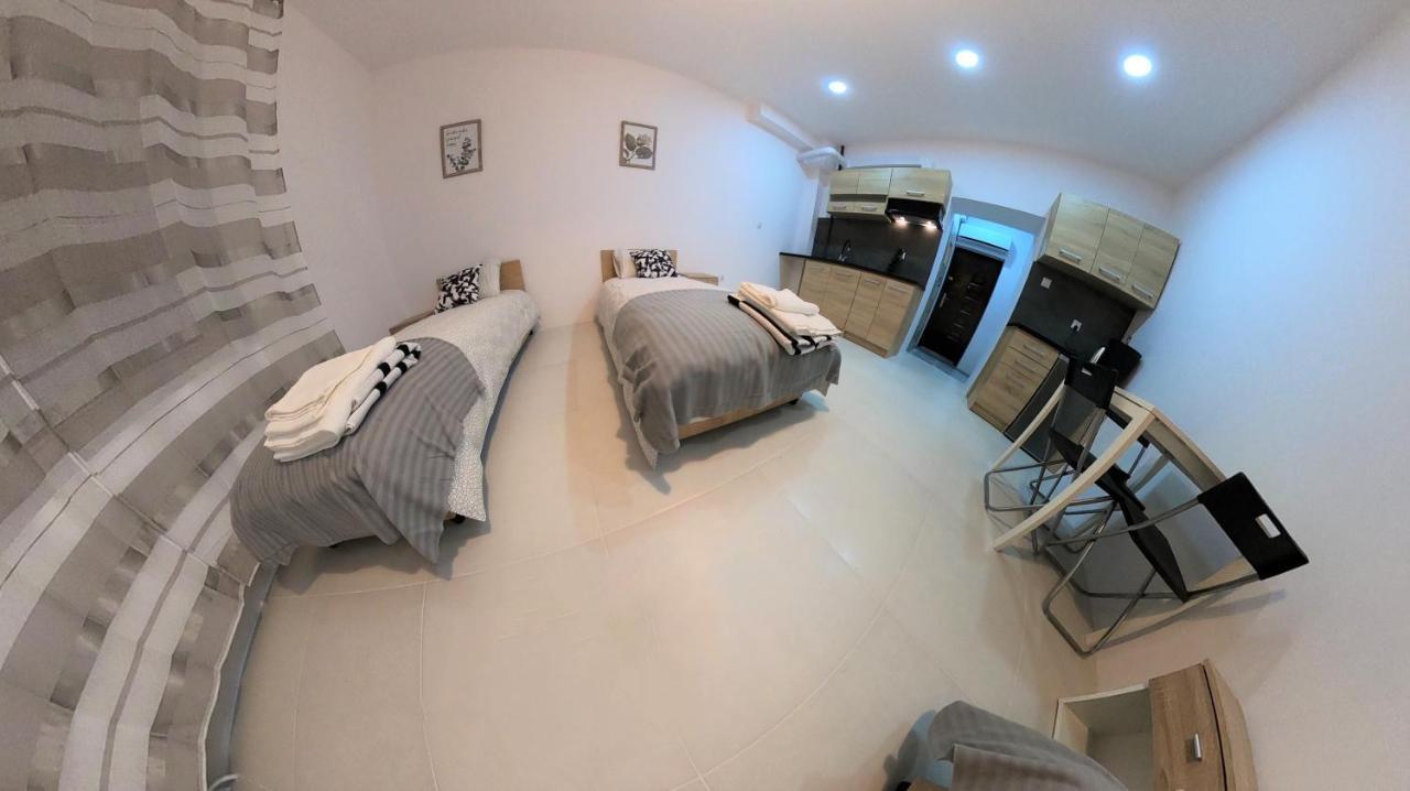 Rokicinska54 Com Apartment วูดช์ ภายนอก รูปภาพ